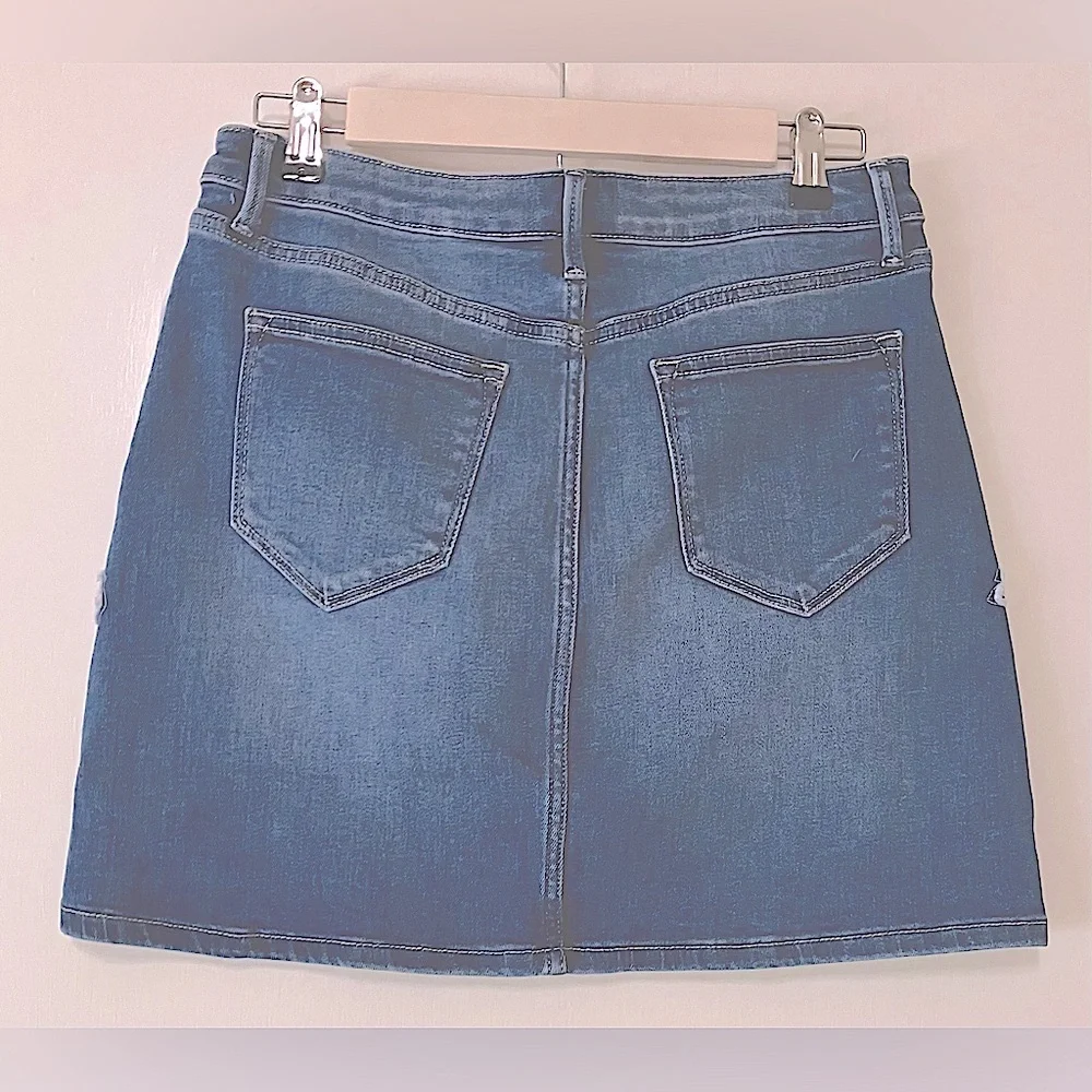 DRIFTWOOD Vintage Blue Floral Embroidered Denim Size Mini Skirt Size 28 (US 6)